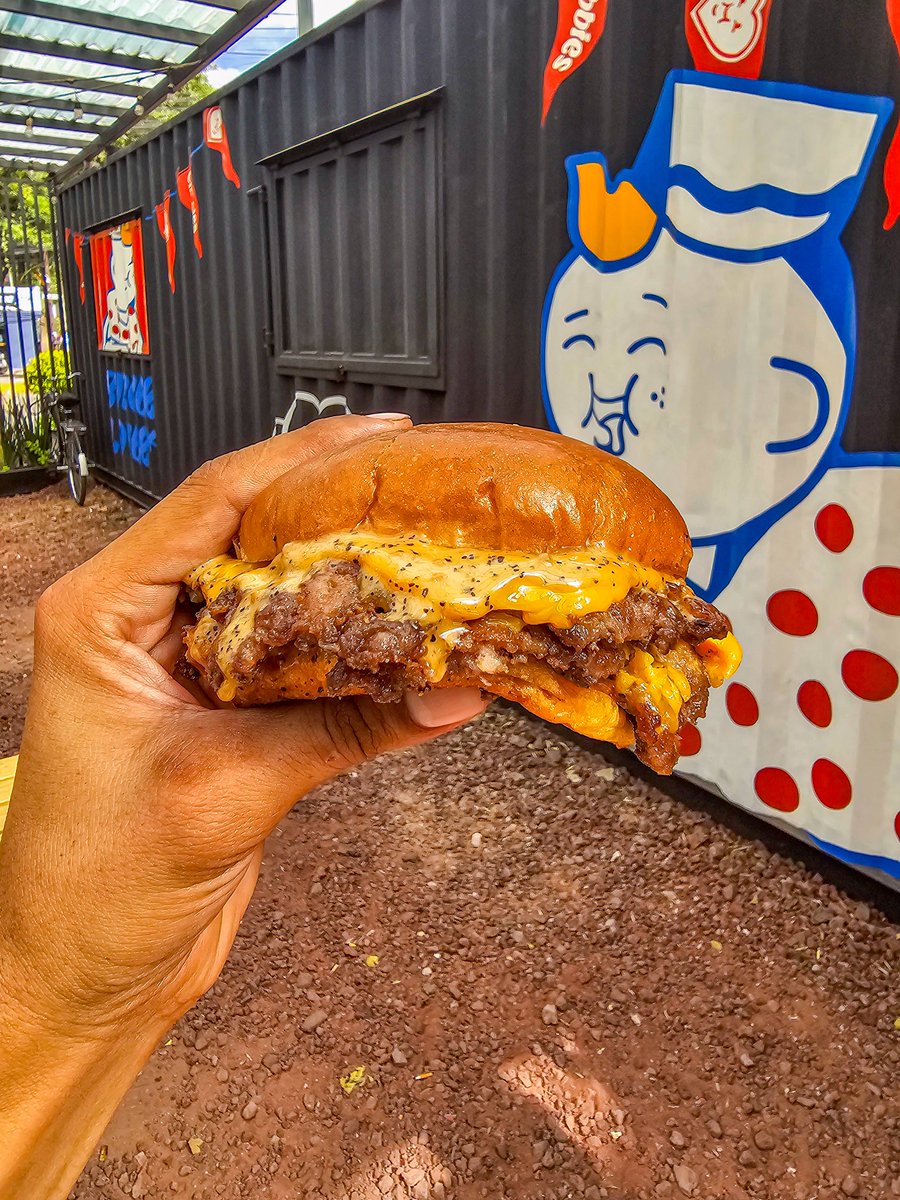 chubbiesburger tweet media