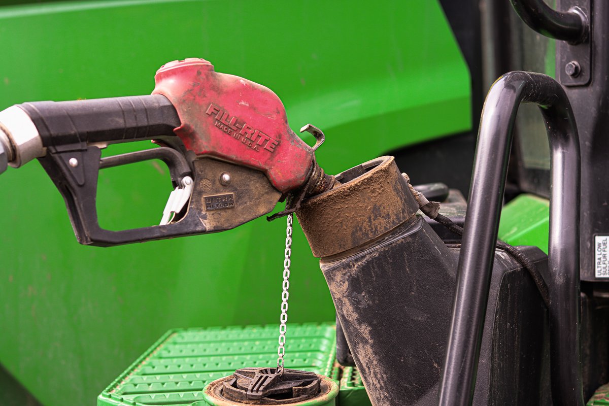 MoBiodiesel's tweet photo. USDA is investing $537M in rural energy, funding 543 projects across 29 states to expand biodiesel infrastructure. This move strengthens energy security, supports farmers, and boosts American-made fuels. 

Read more: https://t.co/zcCrkCb3VN https://t.co/MVOaUfWNZS