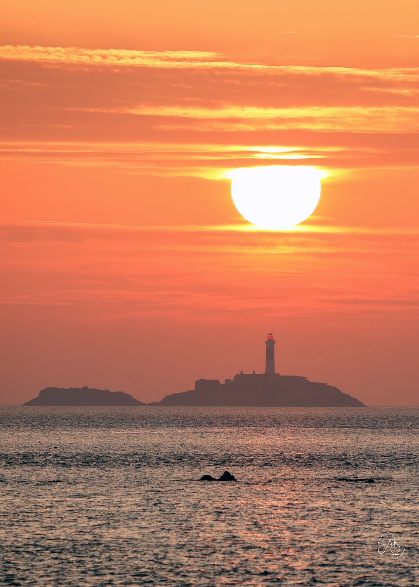 The sun rising over Rockabill this morning from Skerries