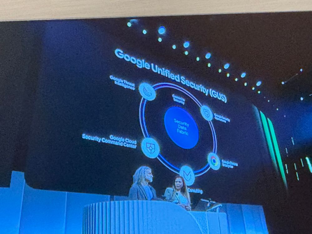 Keynote at #GoogleCloudNext - demo of Google Unified Security (GUS) uses agentic AI to analyze data from typically siloed tools, w/ context and intel for fast remediation and security hardening.  #cybersecurity #cloudsecurity #vulnmanagement #threatintelligence #devsecops
