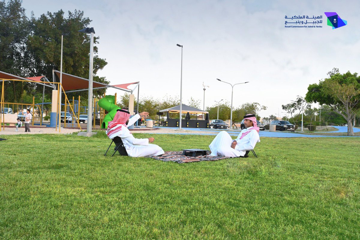 RCJY_Jubail's tweet photo. #إضاءة 
تضم مدينة الجبيل الصناعية عدداً من المتنزهات بتصاميم هندسية فريدة تلبي كافة الاحتياجات لقضاء أمتع الأوقات. 

#صناعة_وحياة https://t.co/iRB72qqEDx
