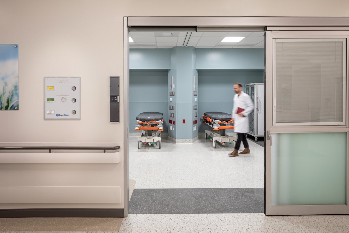 BSAbydesign's tweet photo. Lakeland Regional Health's first freestanding emergency department is now open, enhancing community access to emergency care. This state-of-the-art facility offers high-quality service with advanced technology and a patient-focused design. @LKLDRegional @CreativeContInc https://t.co/WvTycNYahX