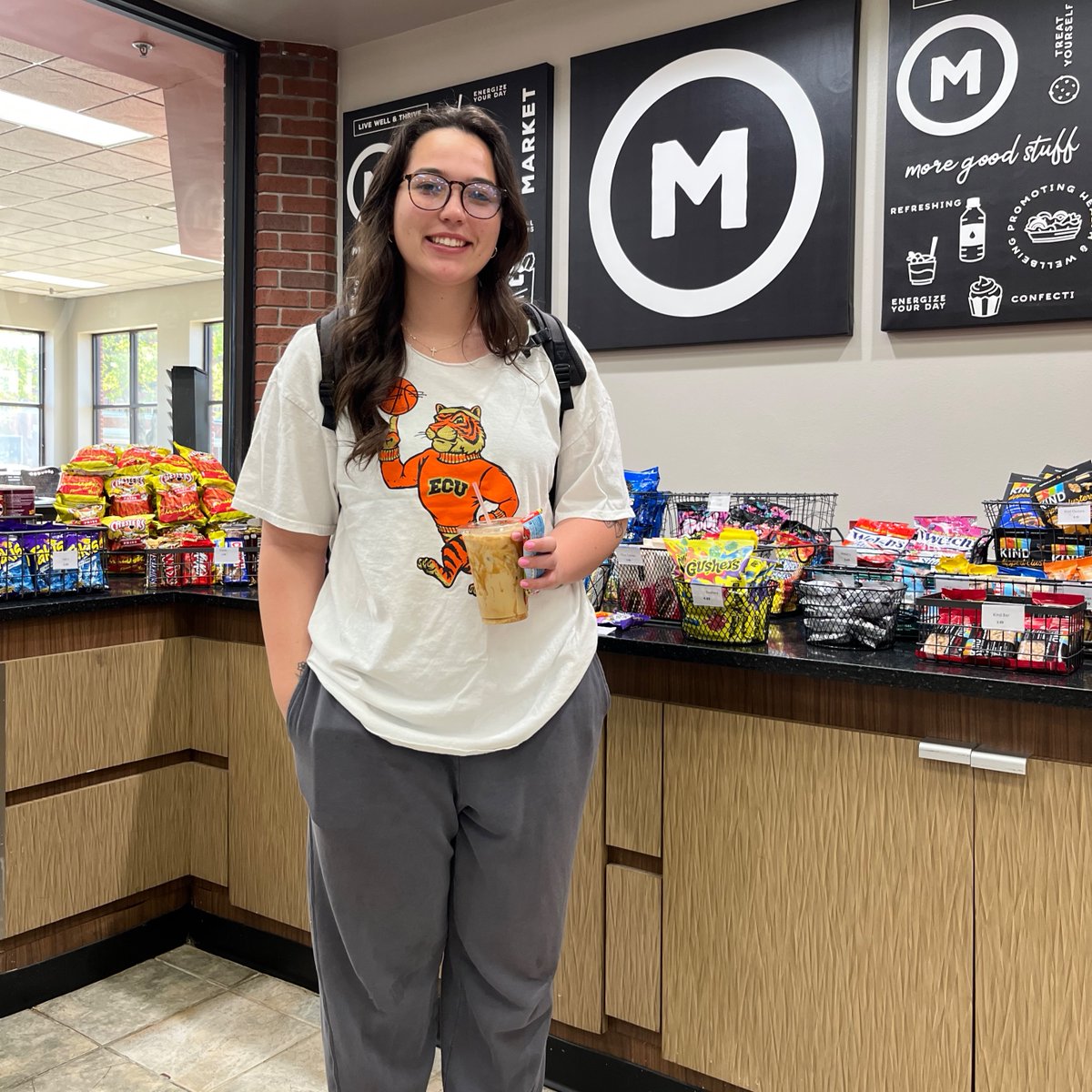 Craving something tasty? We've got the perfect snack for you! 🍪
#ecu #ecutigers #ecutigereats #chartwells #chartwellshighered #food #snacks #gotigers