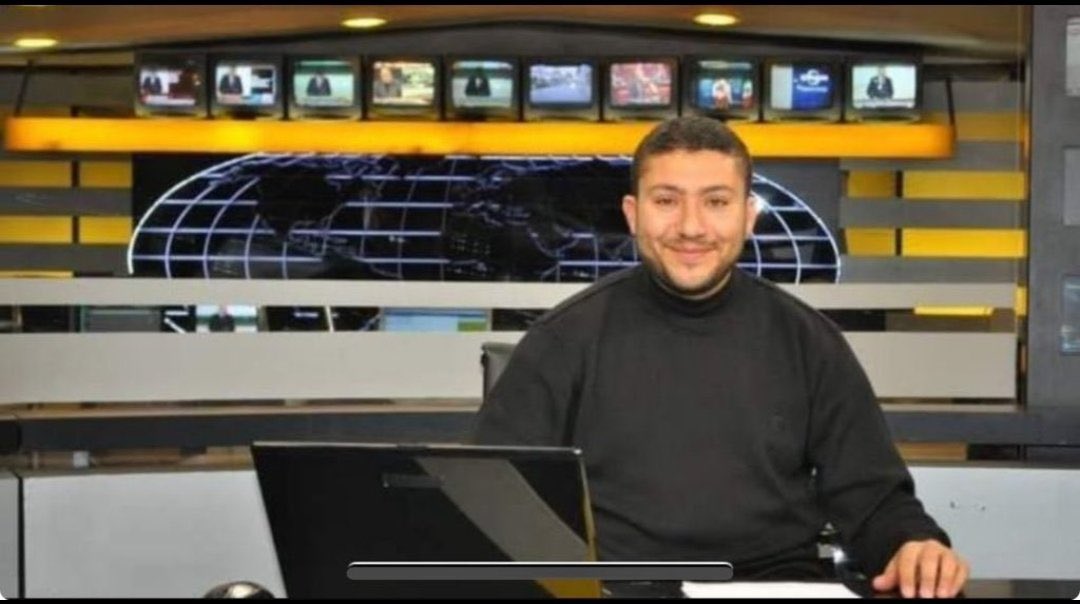 PressPalestine_'s tweet photo. Gazzeli gazeteci meslektaşımız Muhammed Mürteca’dan Türkiye basınına mesaj var…

“TİKA Gazze Sorumlusu ve TVNET Muhabiri Muhammed Mürteca, 8 yıldır kaldığı İsrail hapishanesinden geçtiğimiz ay esir takası yolu ile serbest kalmıştı.”

#IsraelBurnsJournalists https://t.co/WKiOyPiGU4