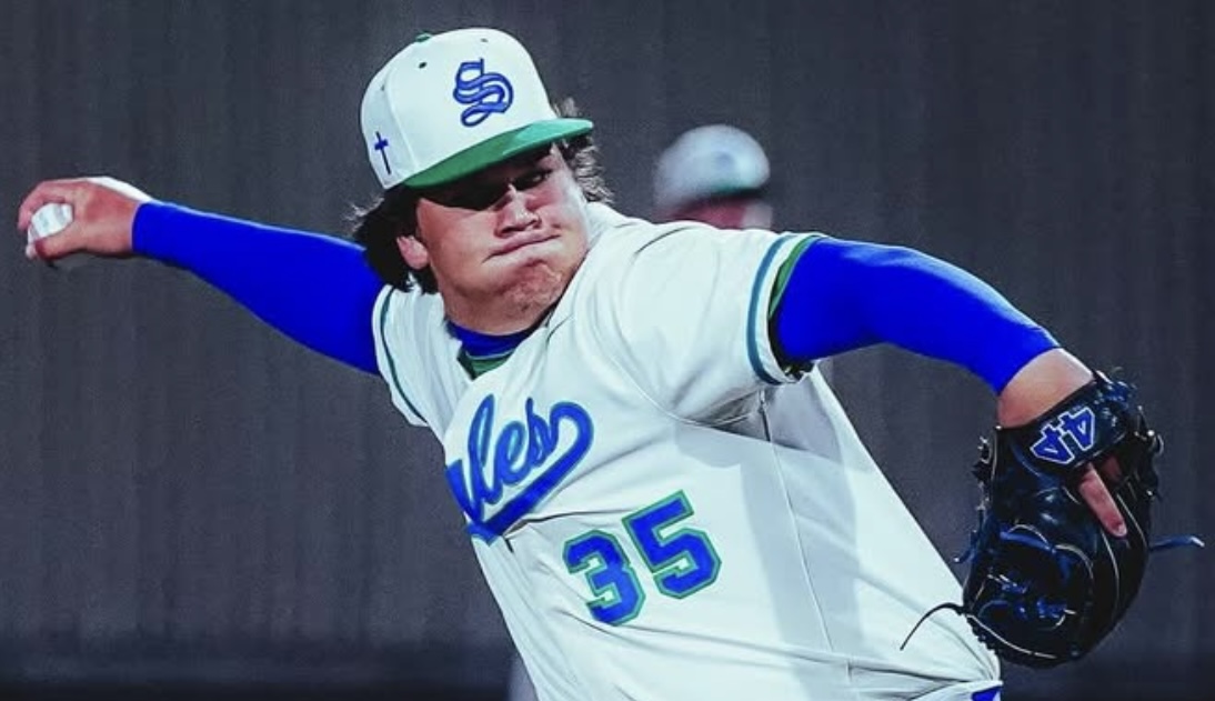 PSTxHSBaseball's tweet photo. @Diamondpropgp Private School Pitcher of the Week is James Lewis, Sr, Southwest Christian - 7 IP, 0 H, 0 R, 3 BB, 3 K in a district win over Midland Christian. Congrats! Full list at https://t.co/69MwN85bjM https://t.co/yAT4auJ2WC