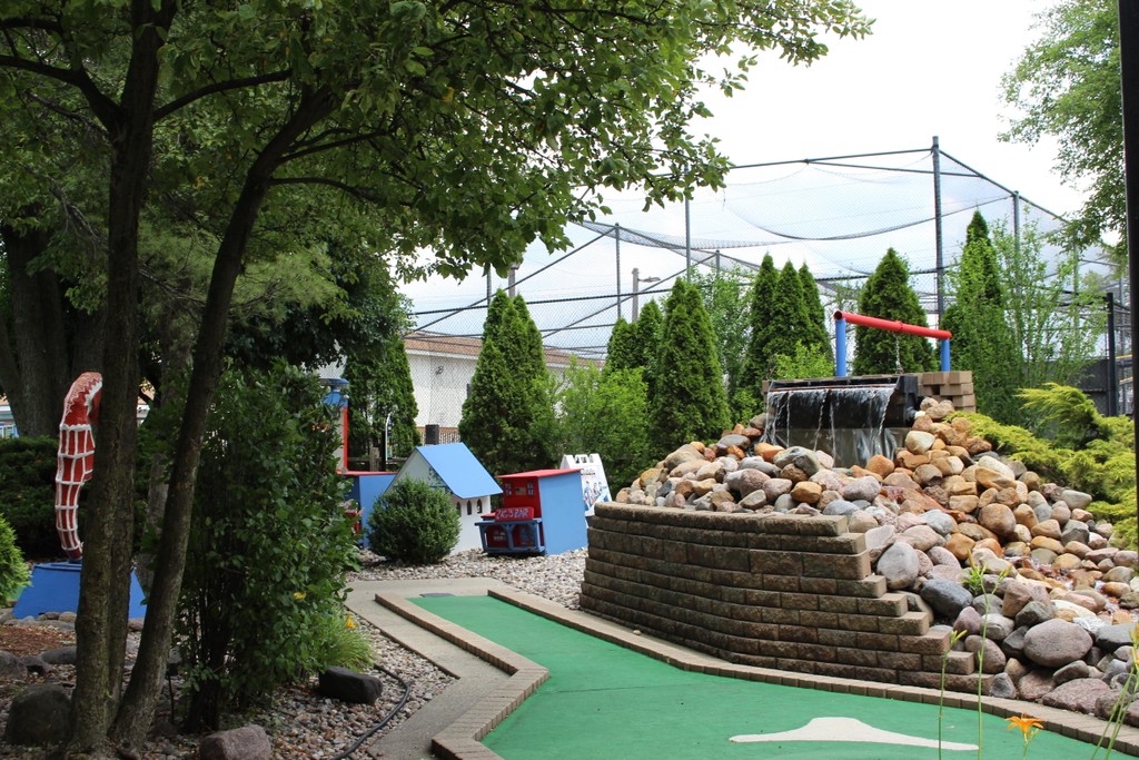 Swing into fun at Zig-E’s Funland Mini Golf! Children under 9 play one round of 18 holes for just $5; adults 10 and up enjoy it for $8. Perfect for family outings and friendly competitions! 

#ZigesFUN #NWI #MiniGolf