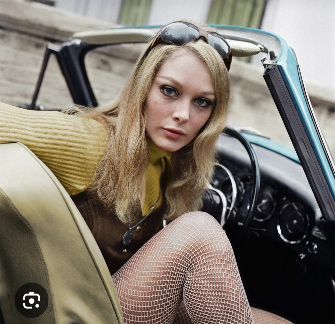 The beautiful Jenny Hanley ❤️