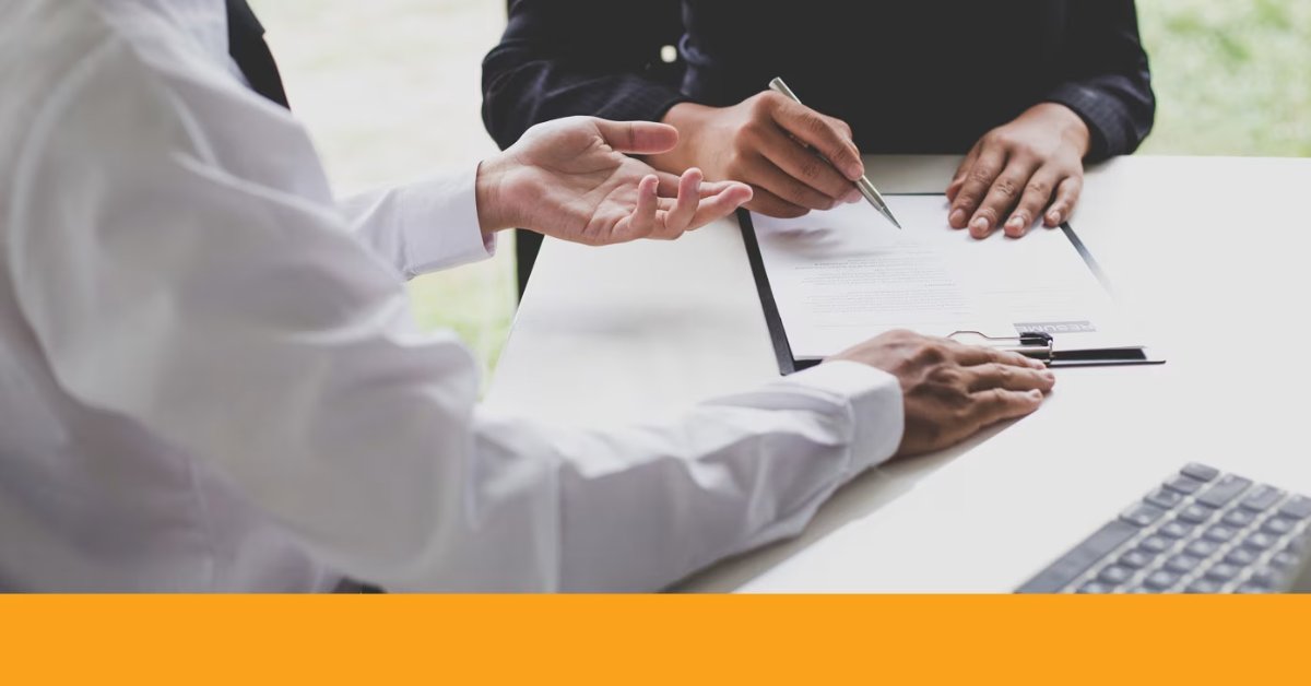 Navigating HOA insurance claims doesn't have to be complicated. Our comprehensive eBook walks you through the entire process to help your association maximize benefits and expedite claims. ow.ly/MQa950VwRlE