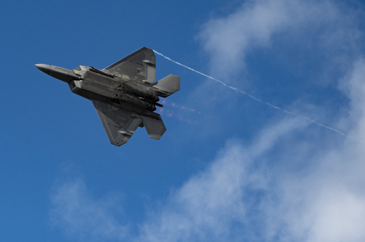 Safe and professional intercept ✈️

PACAF Commander and F-22 Raptor pilot, Gen. Kevin "Gumby" Schneider approaches a C-17 over the Pacific with the <a href="/HiAirGuard/">Hawaii Air National Guard</a>! We’re always training and always ready.

<a href="/INDOPACOM/">U.S. Indo-Pacific Command</a> 
#F22 #Lethality #Ready #C17 #PACAF