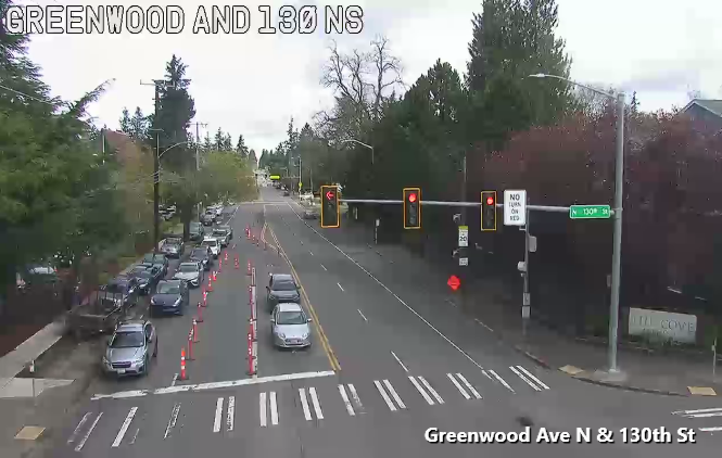 Greenwood Ave N、N 132nd StとN 130th Stの間のSB右車線、N