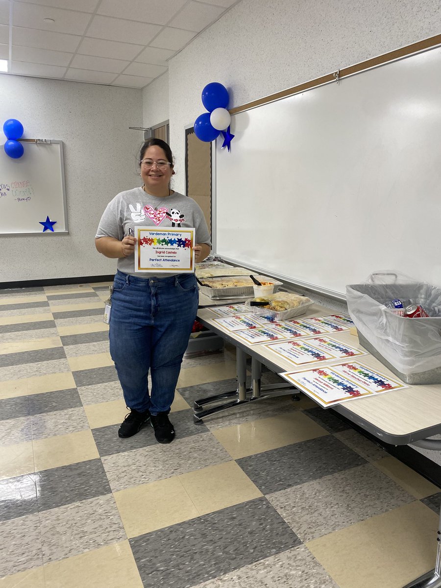 Vardeman_ AISD (@vardeman_aisd) on Twitter photo Loved celebrating staff members <a href="/Vardeman_AISD/">Vardeman_ AISD</a> with perfect attendance for the 3rd 9 weeks of school. Thank you for coming to school everyday. Loved celebrating staff members <a href="/Vardeman_AISD/">Vardeman_ AISD</a> with perfect attendance for the 3rd 9 weeks of school. Thank you for coming to school everyday.
