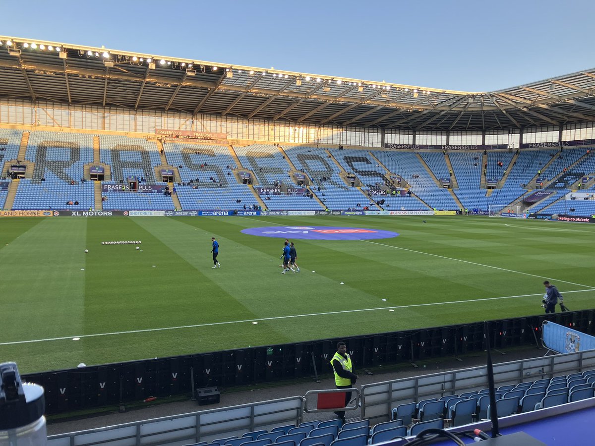 We’re ready to go here at the CBS Arena for tonight’s game - <a href="/Coventry_City/">Coventry City</a> v <a href="/Pompey/">Portsmouth FC</a> ⚽️

🚨 If you’re using the AD Commentary Service this evening, please make sure to collect your receiver from your nearest steward! 🚨

We’ll be fully live at 7:45pm 🎙️

#PUSB 🩵