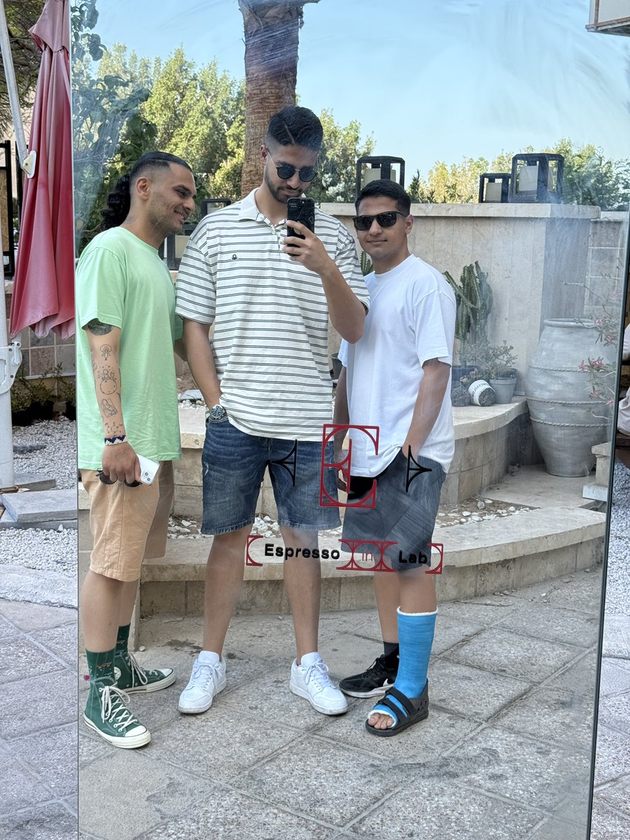 badumz🥜 (@ali_amiini) on Twitter photo 