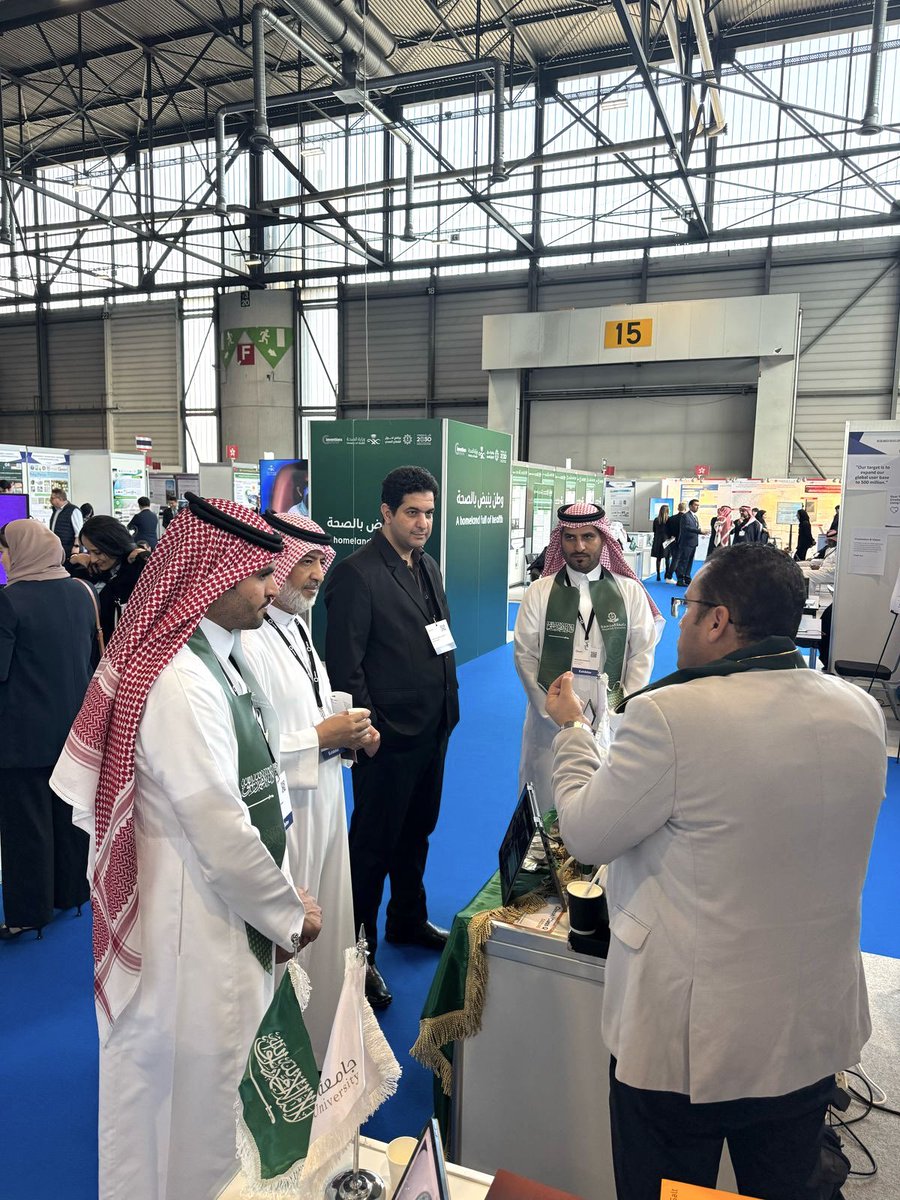 جامعة المجمعة tweet media