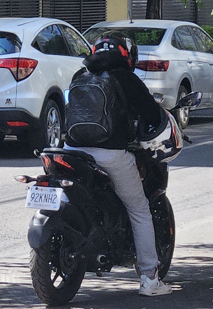 martha071097's tweet photo. @Uber_MEX, aquí tienes a otro "socio conductor" ratero que se paga en efectivo y pone en la aplicación que no se pagó. Super reportado quedó https://t.co/DGzeUANUaU