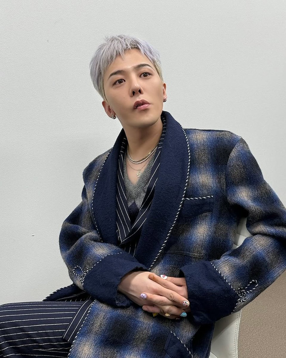 gdpdates's tweet photo. 250410 | 8lo8lo8lowme Instagram post

#GDRAGON #GD #지드래곤 #지디 https://t.co/E8PYDJGLxq