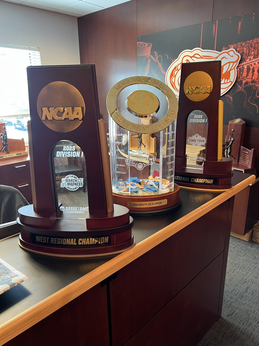 Carlin Hartman tweet media