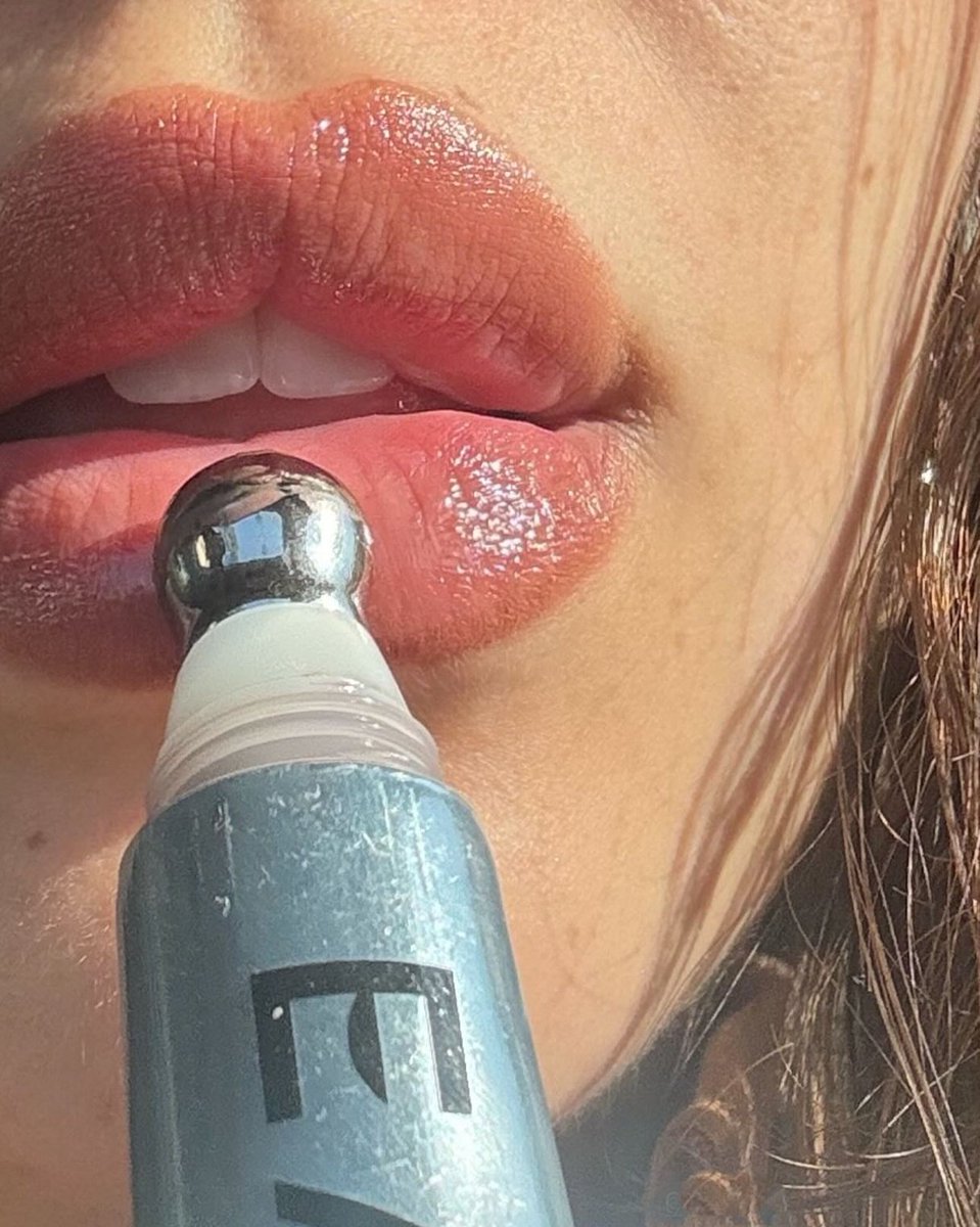 gloss 👄