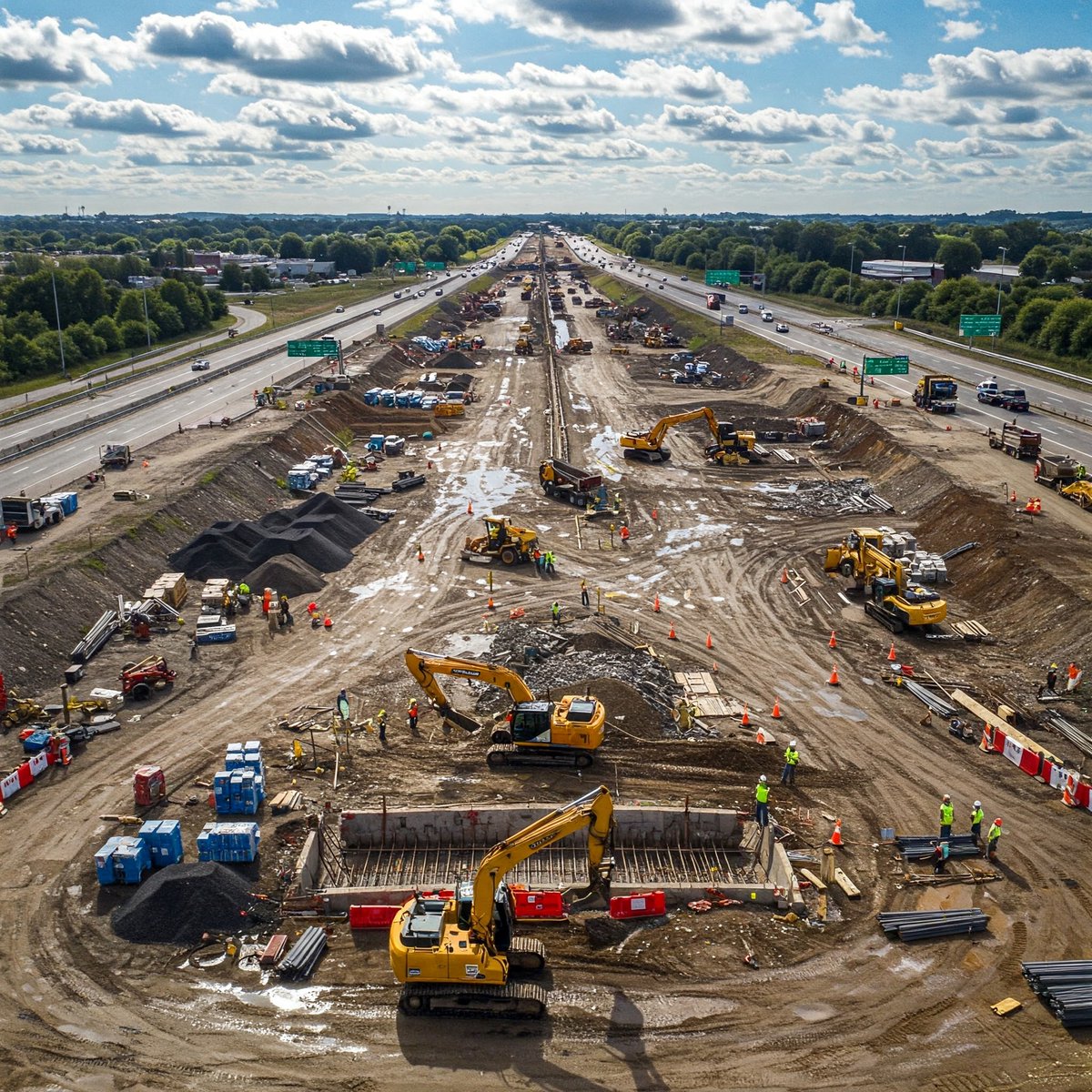 enviannotations's tweet photo. #EIA | Infra-1 EAC Recommends EC for Capacity Optimization of Ennore Coal Terminal, Varanasi–Kolkata Expressway (Package-III), and STRR Phase-II (NH-948A) under Bharatmala Pariyojana
https://t.co/QLOVuhTP8p
#photograph representative, not real https://t.co/XWwXuRrngg