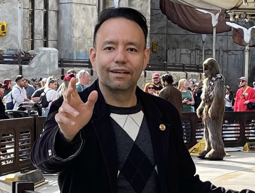 Fanbase_Press's tweet photo. Help everyone at #FanbasePress wish a #HappyBirthday to @treadperilously co-host @eriksamaya!

We also welcome you to check out the latest latest episode of TREAD PERILOUSLY at the following link: https://t.co/nIkQLIHzN3 https://t.co/8Y9k3CznwL