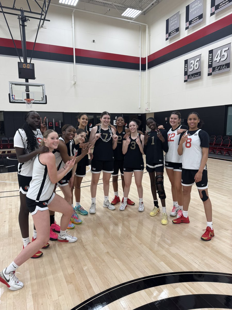 Kevin Lynch tweet media