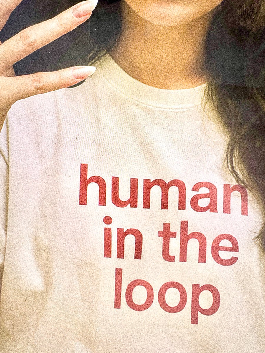 laurentdelrey's tweet image. made this t-shirt idea but now realising it’s more of a docuseries pitch