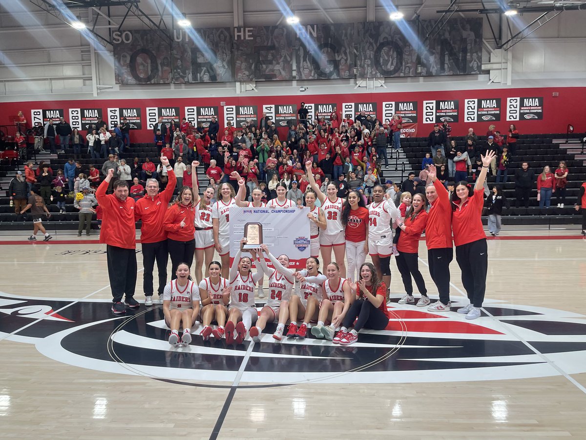 Carlotta Kloppenburg-Pruitt tweet media