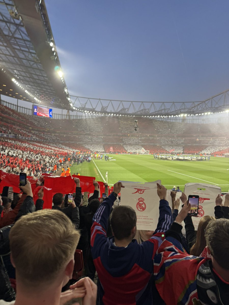 Joe_19971's tweet photo. One that will live long in the memory 🔴⚪️ https://t.co/8lXlExsk3y
