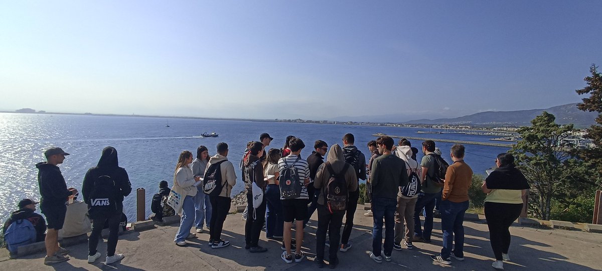 Aaron Gutiérrez (@aarongutierrezp) on Twitter photo Dimarts sortida a la Costa Brava.
- Estratègies basades en natura per adaptació a la regressió de costes a l'Estartit amb Josep Pintó.
- La producció de la ciutat turística i reptes per la seva planificació sostenible a Empuriabrava i Roses amb Rosa Maria Fraguell.
<a href="/ftgURV/">TurismeGeografia URV</a> Dimarts sortida a la Costa Brava.
- Estratègies basades en natura per adaptació a la regressió de costes a l'Estartit amb Josep Pintó.
- La producció de la ciutat turística i reptes per la seva planificació sostenible a Empuriabrava i Roses amb Rosa Maria Fraguell.
<a href="/ftgURV/">TurismeGeografia URV</a>