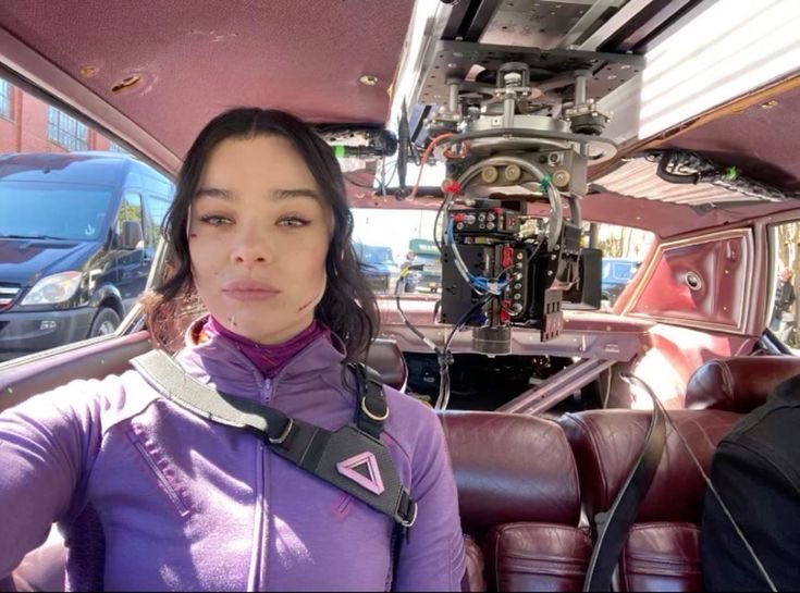 IamLadyHawkeye's tweet photo. Buenas, ya despertó su arquera favorita 🏹💜 https://t.co/rb6xB8d1dZ