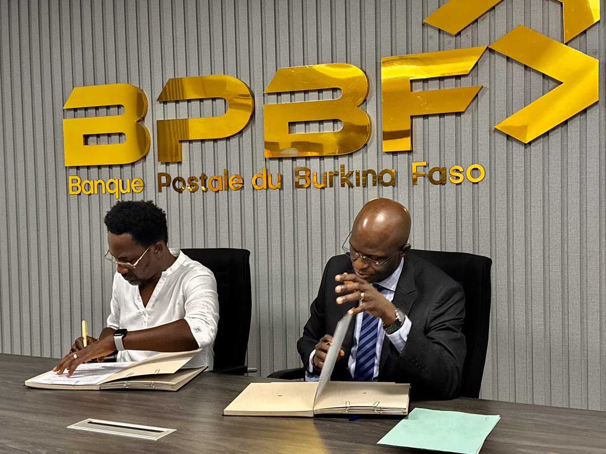 J’ai le plaisir de vous annoncer ma nomination ce jour 9 Avril,  en tant qu’ambassadeur de la Banque postale du Burkina Faso -BPBF, la banque qui s’est fixée pour mission d’être plus proche de nous.
Merci à la BPBF et à toute son équipe pour la confiance placée en ma personne.