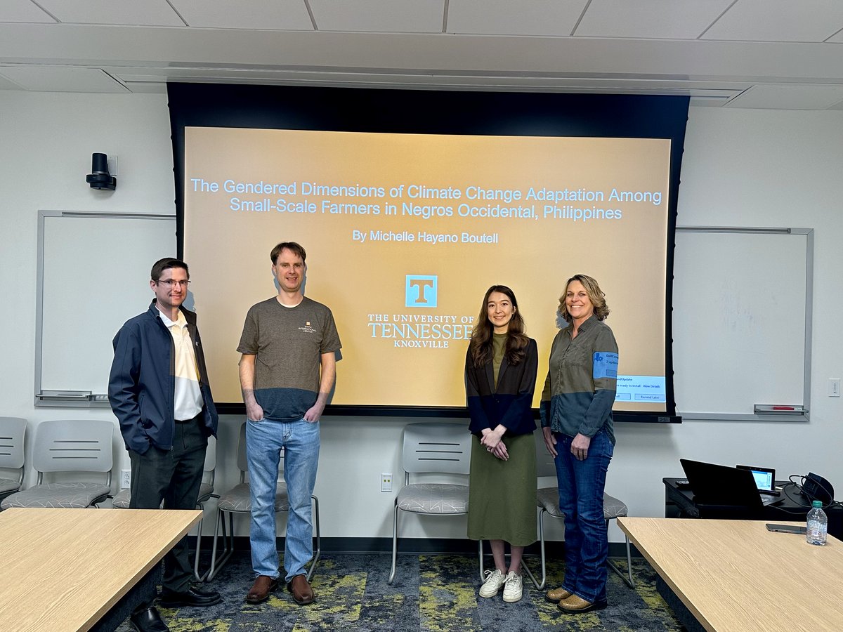Congratulations to ALEC Master's student, Michelle Hayano Boutell, for successfully defending her thesis, "The Gendered Dimensions of Climate Change Adaptation Among Small-Scale Farmers in Negros Occidental, Philippines."

#utkalec #ALEC #VolsTeachAg #UTIA