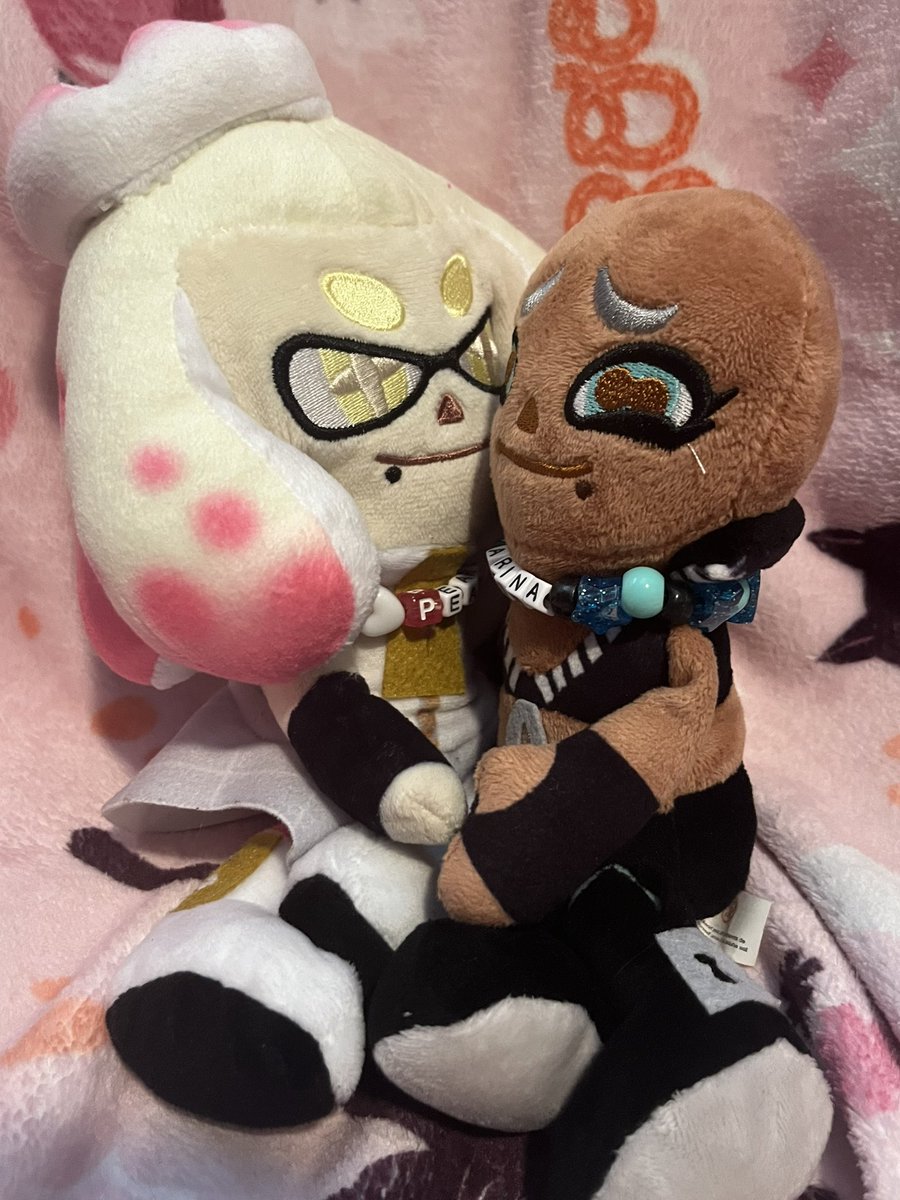 ALSO HUGE NEWS!!! THEYVE BEEN REUNITED!!!! thanks 4 trading with me <a href="/sharkbaittz/">SADIEE🦑👑</a> 🫡🎉