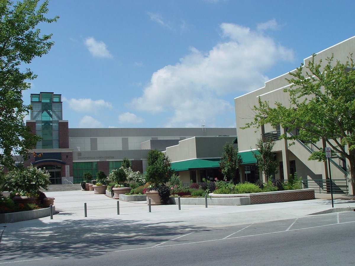 PrivateEquityList (@privequitylist) on Twitter photo Explore the top private equity firms in Little Rock helping companies grow across real estate, healthcare, and tech. Read more: buff.ly/5FqyxNt Explore the top private equity firms in Little Rock helping companies grow across real estate, healthcare, and tech. Read more: buff.ly/5FqyxNt