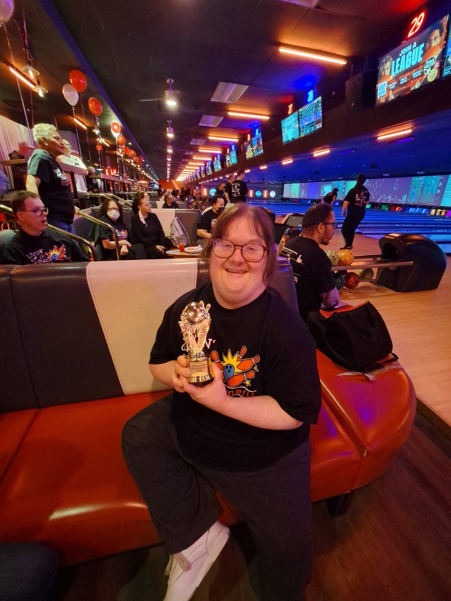 LangleyResSS's tweet photo. We’ve got each other, & that’s a lot for our lifelong community! Thank you to our community for gathering together this past Sunday at our Livin’ on a Spare Bowling Benefit! We raised over $16,000 for our lifelong community, all while having fun. #langley #lrss #RichFullLife https://t.co/nO3fWKlaTN