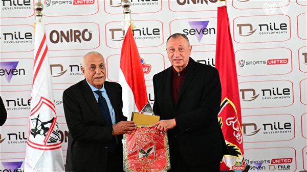 ShamsAW1's tweet photo. الشخص الوحيد الى فشل على كافة المحاور ولم يقدم سوى شئ واحد فقط المهاترات والكلام الفارغ .
يامدام لميس متخلنيش !
#رحيل_مجلس_لبيب_الرخيص https://t.co/b44uOazx2X