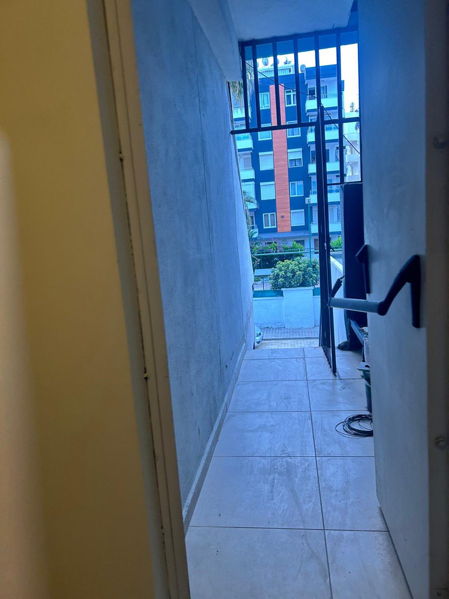 danny_lingham's tweet photo. @loveholidays @BBCWatchdog I have sent a formal letter of complaint to your head office and I have given you 7 day to awanser my request or I am escalating this https://t.co/MPbUXqDo6E