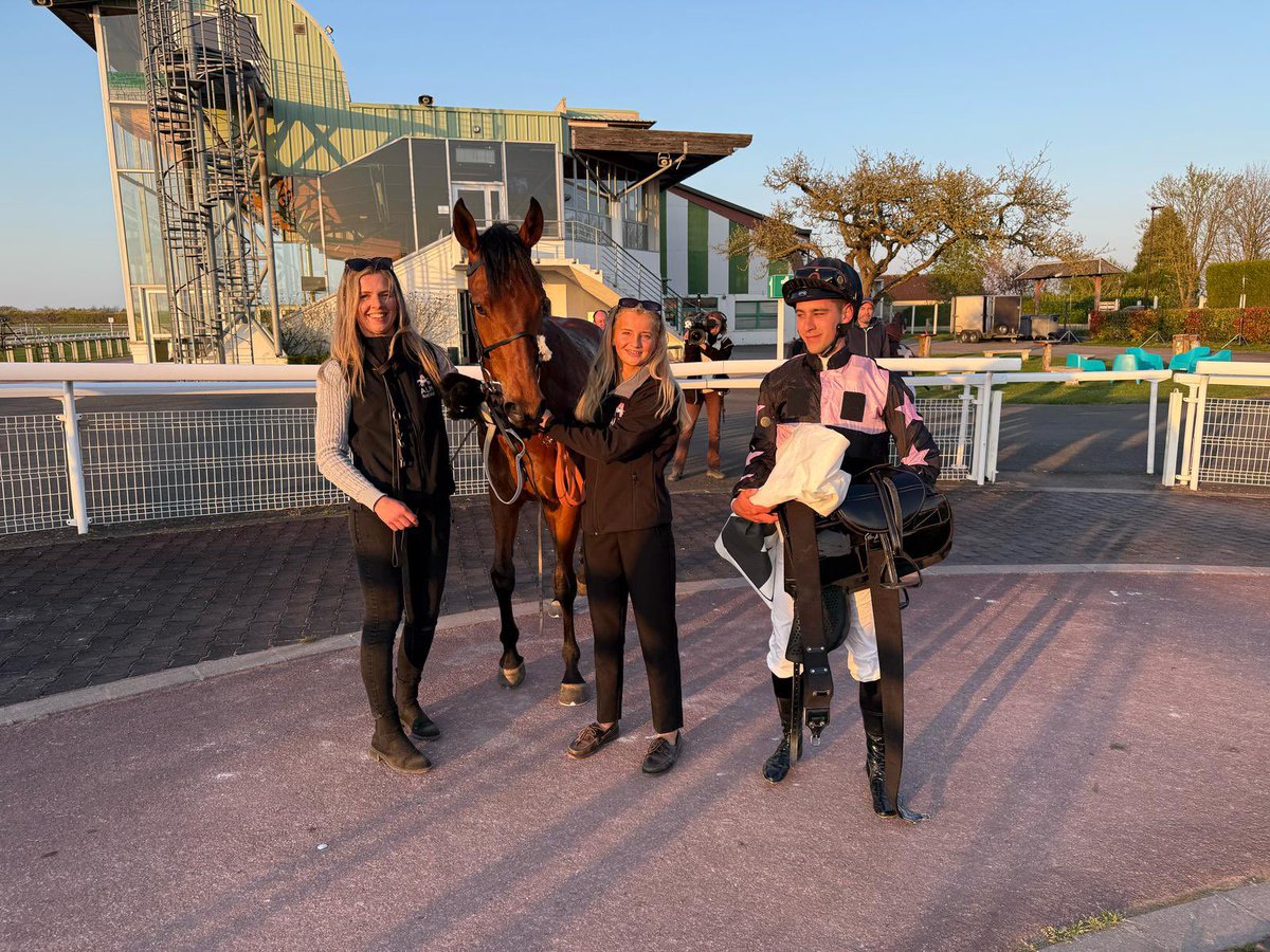 Amy Murphy Racing tweet media