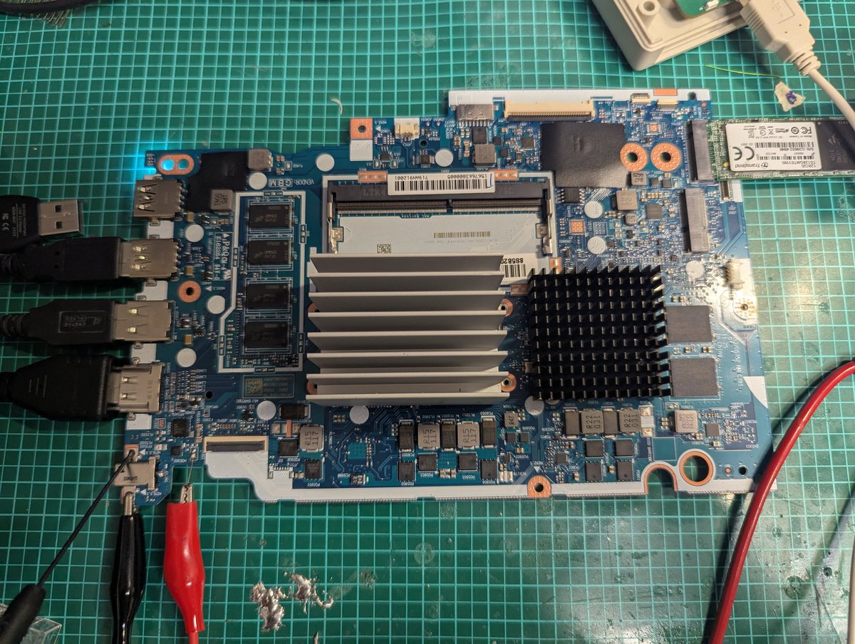 Claude Schwarz tweet media