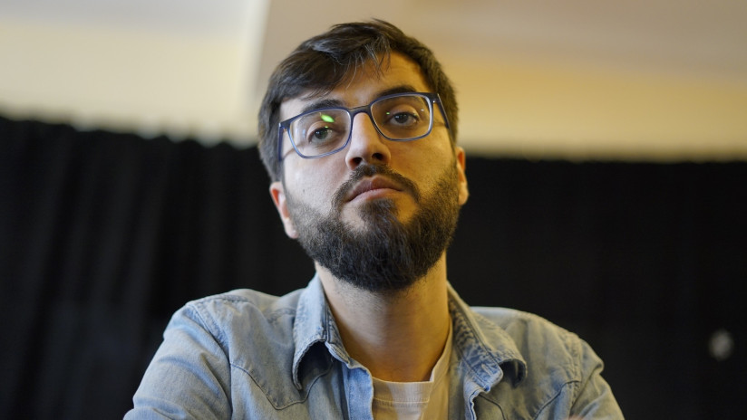 robananyan's tweet photo. The #Azerbaijani authorities have brought charges against yet another journalist. According to local media reports, independent journalist Anar #Abdullayev has been charged in connection with the criminal case against human rights defender Anar #Mammadli. Abdullayev’s lawyer, Gunay Ismayilova, stated that the journalist was summoned to the Investigation Department of the General Prosecutor's Office, where he was charged under:
Article 192 (illegal entrepreneurship),
Article 193-1 (false entrepreneurship),
Article 206 (smuggling),
Article 213 (tax evasion, evasion of unemployment insurance payments, mandatory medical insurance or mandatory state social insurance),
Article 206.3.2 (smuggling committed by a group of persons by prior agreement), and
Article 320 (illegal production, sale, or use of official documents, state awards, seals, forms, or forged documents) of the Criminal Code.
Anar Abdullayev has been taken into police custody. Anar Mammadli was arrested on April 29, 2024.
On April 30, he was charged under Article 206.3.2 of Azerbaijan’s Criminal Code (smuggling committed by a group of persons by prior agreement). A number of international organizations, as well as the U.S. Department of State, have called on the Azerbaijani government to immediately release Anar Mammadli and other individuals who have been unjustly detained.
Local and international organizations assert that there are more than 300 political prisoners in #Azerbaijan, including Anar Mammadli.