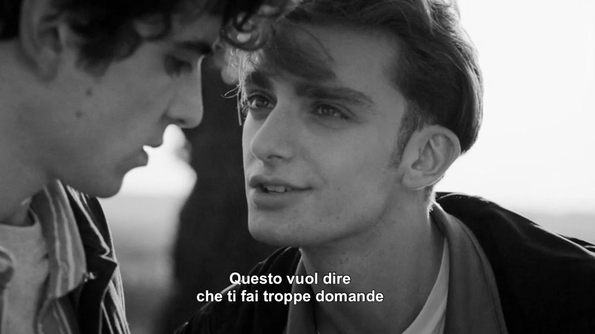 unpoxcoerenza's tweet photo. #MIMMONE #CARDIOTRAP #SOCMED
Cardiotrap a Roma per trovare ispirazione, ma una serie di scelte sbagliate lo porta a incontrare Simone Balestra, un universitario ancora alle prese con la fine della sua storia d'amore. https://t.co/vVSBBGpr8U