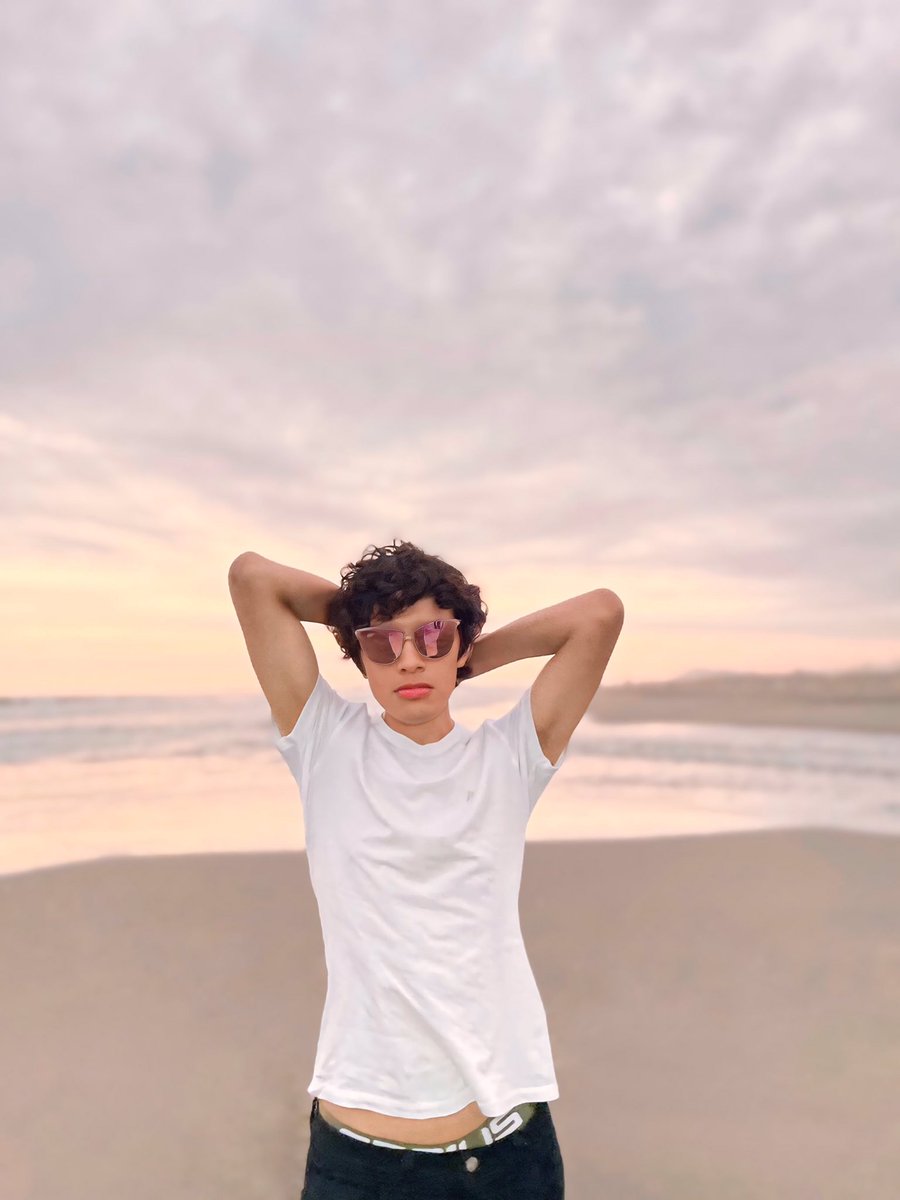 eddyferlopez's tweet photo. Sunset lover 😎 https://t.co/ls6fh0zcTF