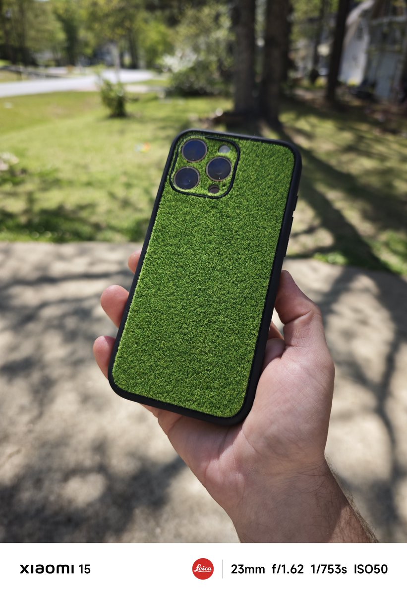 Marks_Tech's tweet photo. And now you can touch grass no matter where you are! 🔥😂 https://t.co/4g7cdmLg2x
