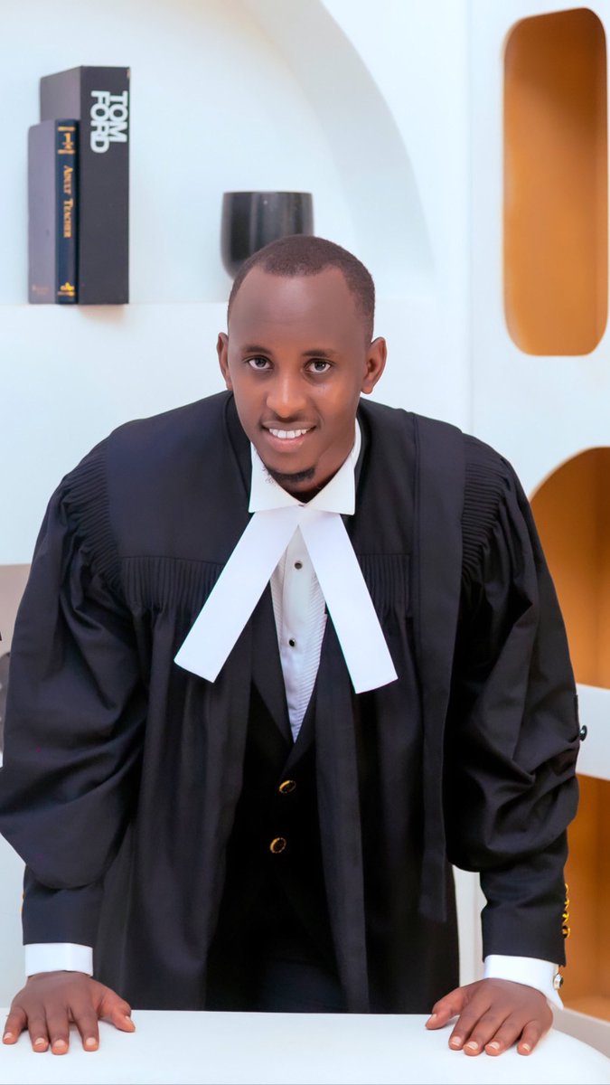 SeithAtaho's tweet photo. I chose to go to law school because I thought that someday, somehow i’d make a difference📌 https://t.co/76Kwq8ZmSK