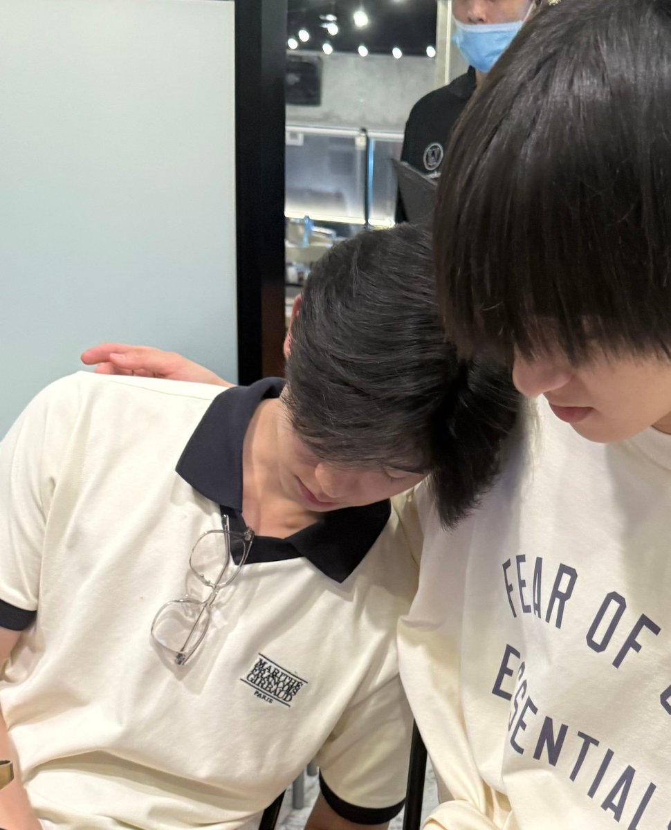 raindropbun's tweet photo. soften my heart
#CheersTo24thThomas
#thomaskong https://t.co/N8hfmueFAW