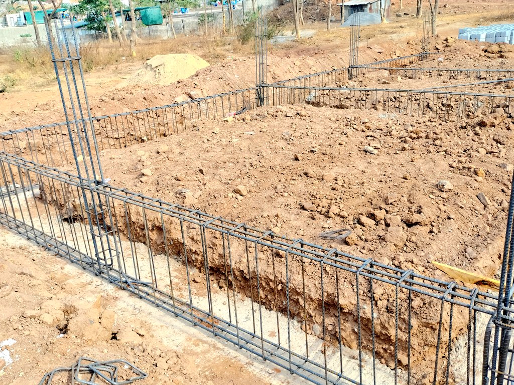JUtibeima's tweet photo. CONSTRUCTION CHRONICLES 
[Site A]

Steel bars are in—each tie, each bend, made with precision.
This is where strength meets accuracy. Solid groundwork for a solid structure.

Lesson: Precision today means durability tomorrow.

#ConstructionChronicles #BuildingInNigeria #SiteWork https://t.co/lNhVvttdQi