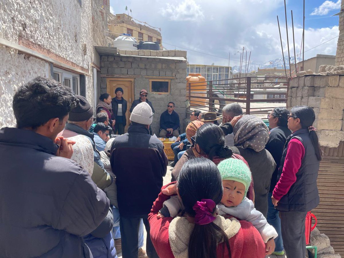 An interactive session on sewerage management was held with Nimoling residents. Hon’ble Councillor &amp; Residents raised concerns over the lack of sewerage network. Officials informed that due to STP Agling’s limited capacity, new connections are currently restricted.