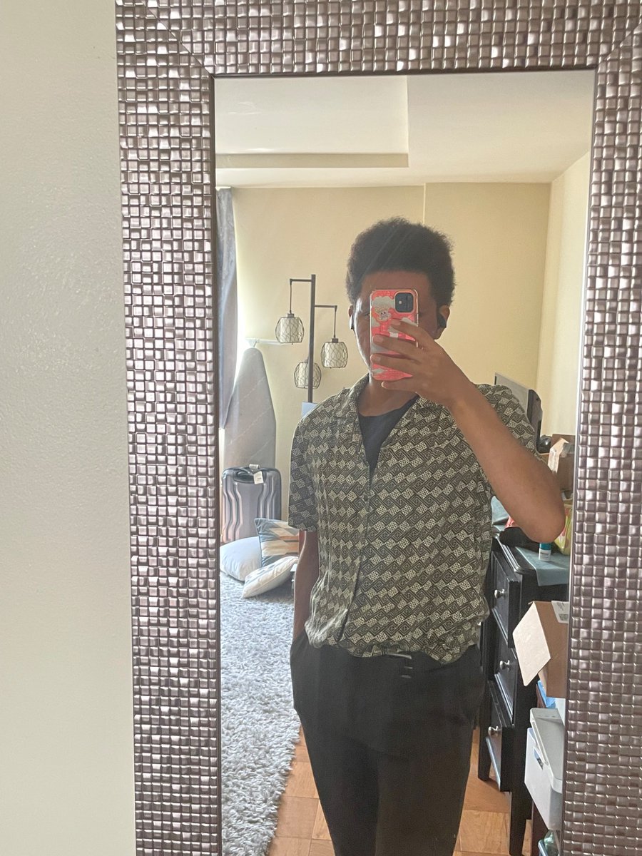 Pixel_Inc's tweet photo. Dang! I look kinda clean today! https://t.co/pYdMoNT2ki