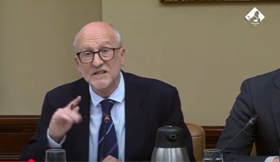 Joaquín Meseguer Yebra (@mesegueryebra) on Twitter photo Enhorabuena al profesor <a href="/MANUELVILLORIA1/">MANUEL VILLORIA</a>, que acaba de obtener el visto bueno del Congreso de los Diputados para ser el primer Presidente de la Autoridad independiente de Protección del Informante 👏👏 Enhorabuena al profesor <a href="/MANUELVILLORIA1/">MANUEL VILLORIA</a>, que acaba de obtener el visto bueno del Congreso de los Diputados para ser el primer Presidente de la Autoridad independiente de Protección del Informante 👏👏
