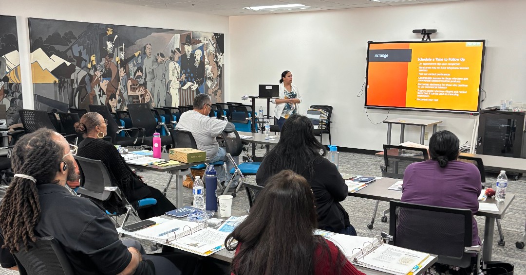 Maricopahealth's tweet photo. Our Tobacco Prevention team recently partnered with @phxindcenter and Mayo Clinic to train providers serving Native communities on how to prevent and treat nicotine dependence.

Learn more: https://t.co/P5G2axkQcr #WorkingTogetherWednesday #NPHW https://t.co/8NTFmytMCN